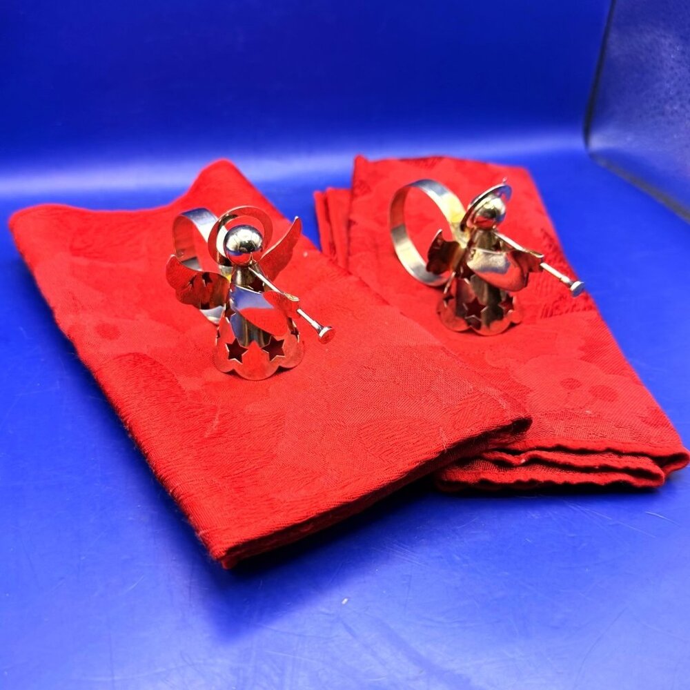 Kohl’s Make The Season Bright Poinsettia Napkins Angel Rings Set of 2 Holiday